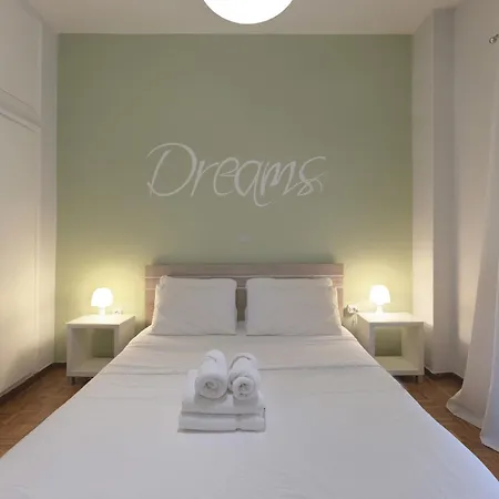 Cozy Athenian One Bd, Pistachio Charm Athens